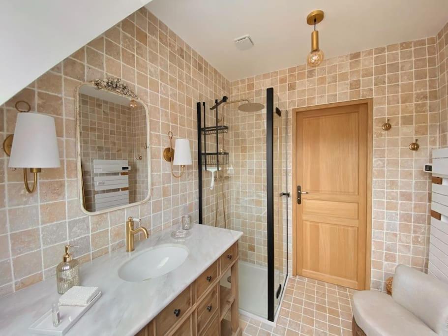 Le Pigeonnier / Gite De Charme 1 A 4 Pers 80 M² Cambrai Exterior foto