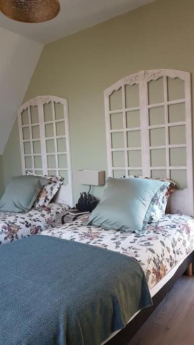 Le Pigeonnier / Gite De Charme 1 A 4 Pers 80 M² Cambrai Exterior foto