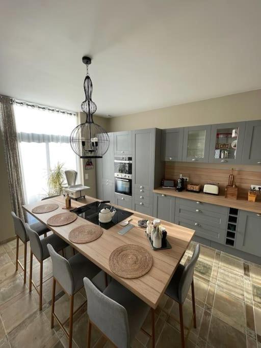 Le Pigeonnier / Gite De Charme 1 A 4 Pers 80 M² Cambrai Exterior foto